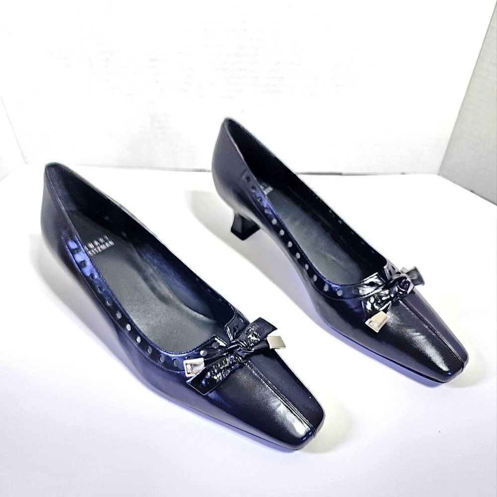 Stuart Weitzman 